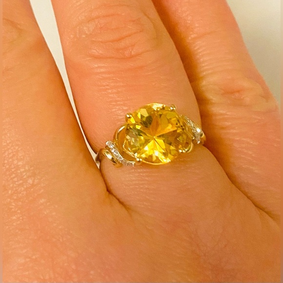 Elegant 14 K Gold Ring ๐ Citrine & Diamonds ๐ Women's Ring - Picture 5 of 6